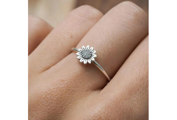 chunky flower ring