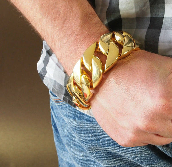 Yellow Chimes Men's Bracelet for Men Link Heart Design 18K Gold India | Ubuy