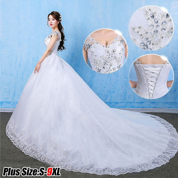 Wedding dresses outlet for slim brides