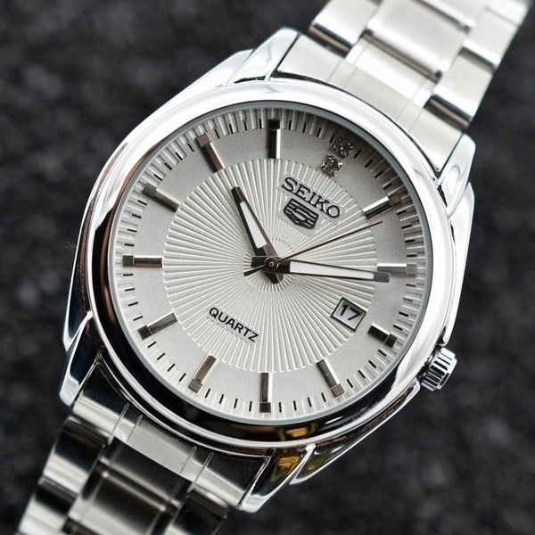 Seiko 5 quartz outlet 8278g