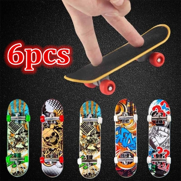TECH DECK (finger skate) - Pack de 4 FINGER SKATE (design aléatoire)