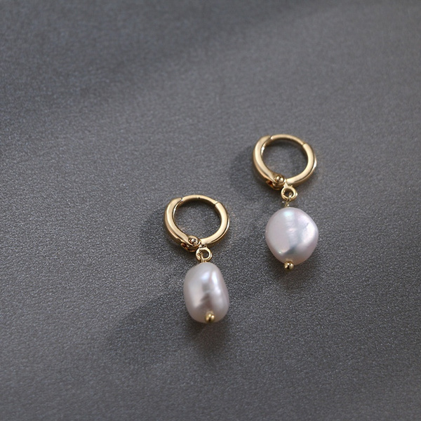 Women's Natural Pearl Earrings main image 1