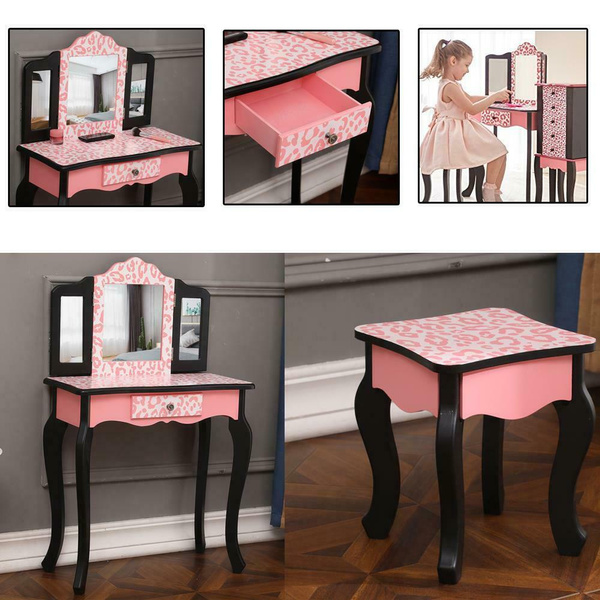 pink girls dressing table