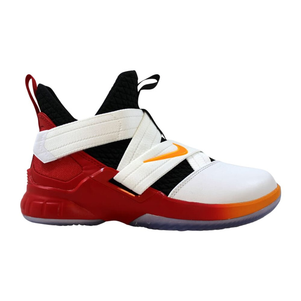 Boys' grade school 'lebron soldier 12 basketball outlet shoes