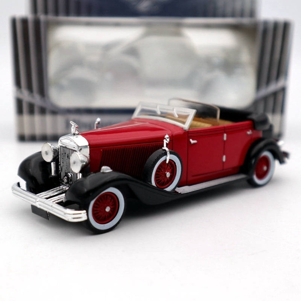classic car scale models