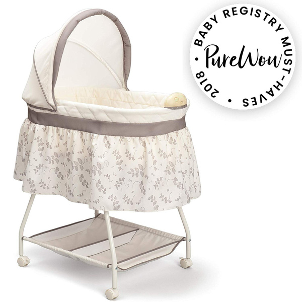 falling leaves bassinet