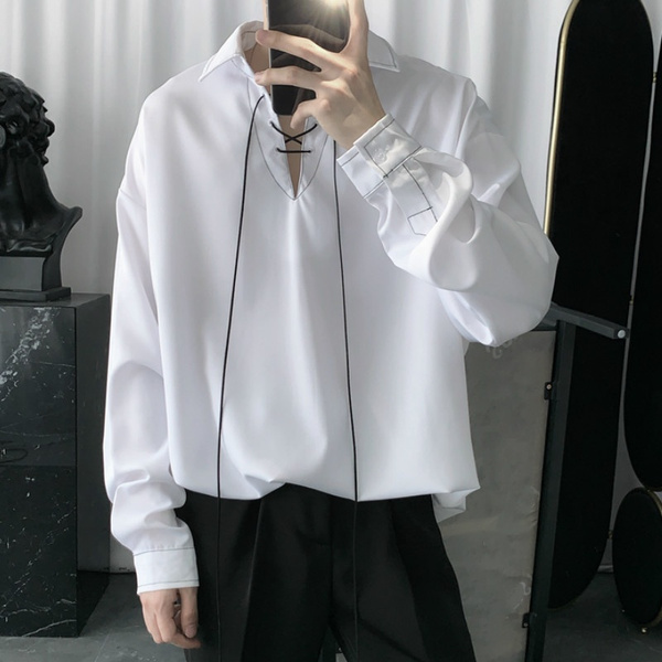 White deals loose shirt