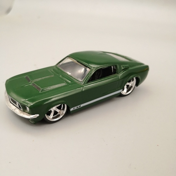 diecast collectible toys