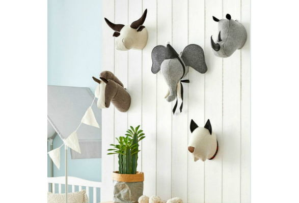 animal head kids room