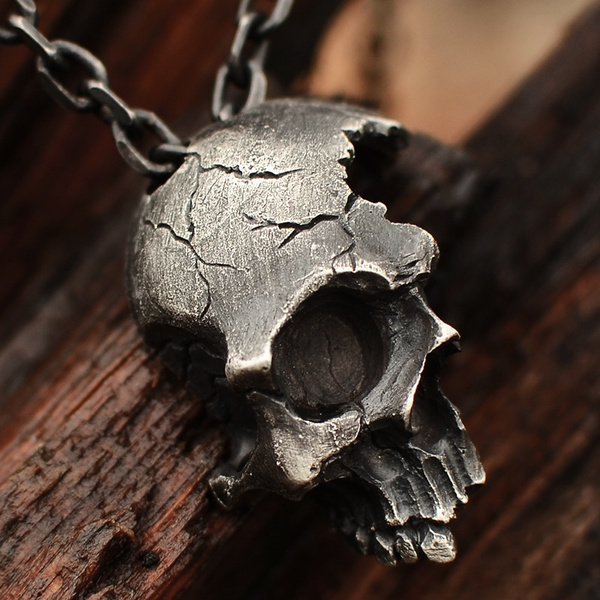 Silver skull deals necklace for mens