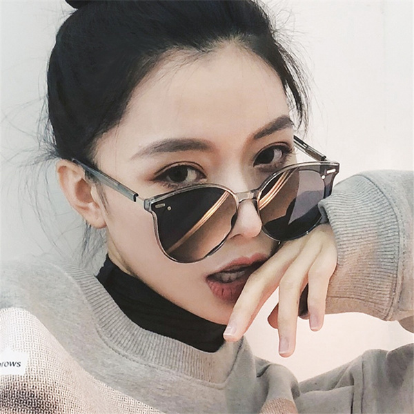 Korean Style Women Fashion Black Sunglasses Ins - China Sunglasses Ins and  Women Sunglasses price | Made-in-China.com