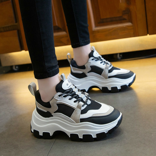 chunky sneakers black and white