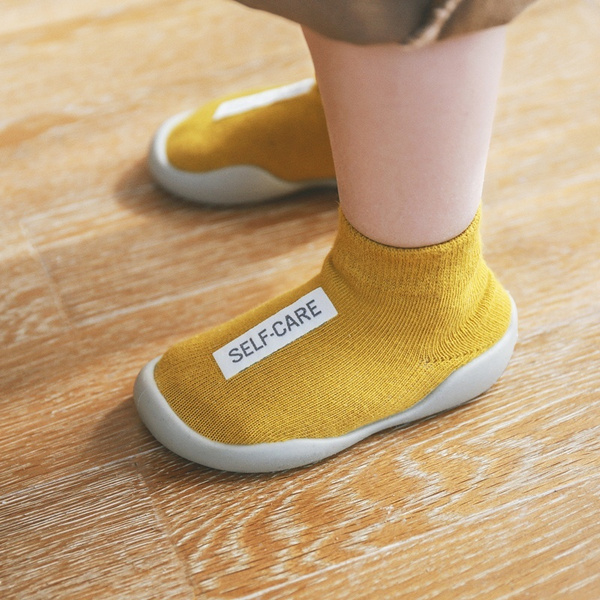 DEYOU 3 Pairs of Baby Boys Girls Indoor Pre-Walker Shoes Slippers Anti-Slip Shoes Socks 