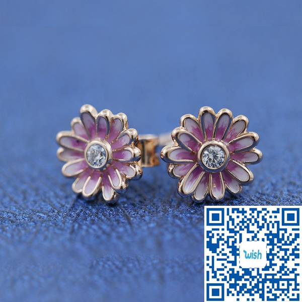 Pink daisy deals flower stud earrings