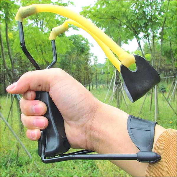 Slingshot for Hunting Powerful Catapult with Folding Wrist for Outdoor  Hunting Sling Shot