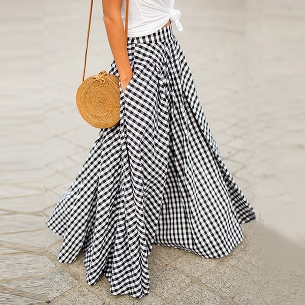 Pleated maxi clearance skirt with pockets