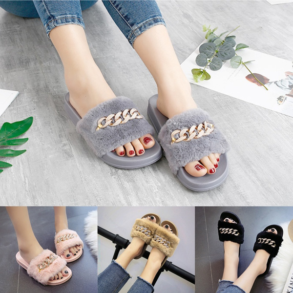 New Trendy Women And Girls Sliders Flat Slippers For Casual Look