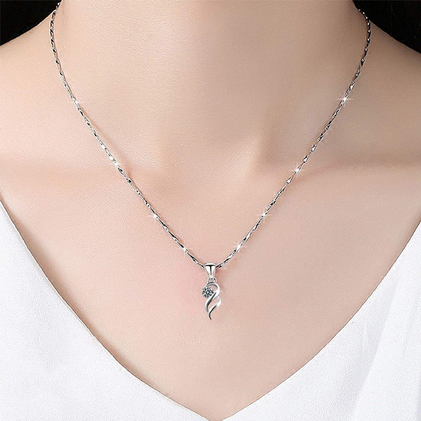 Elegant necklace on sale