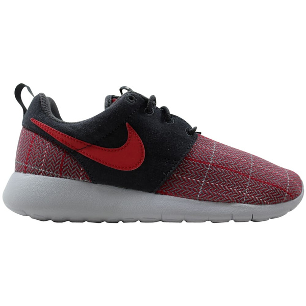 nike roshe one grade school