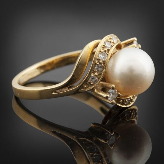 14k gold pearl and diamond ring