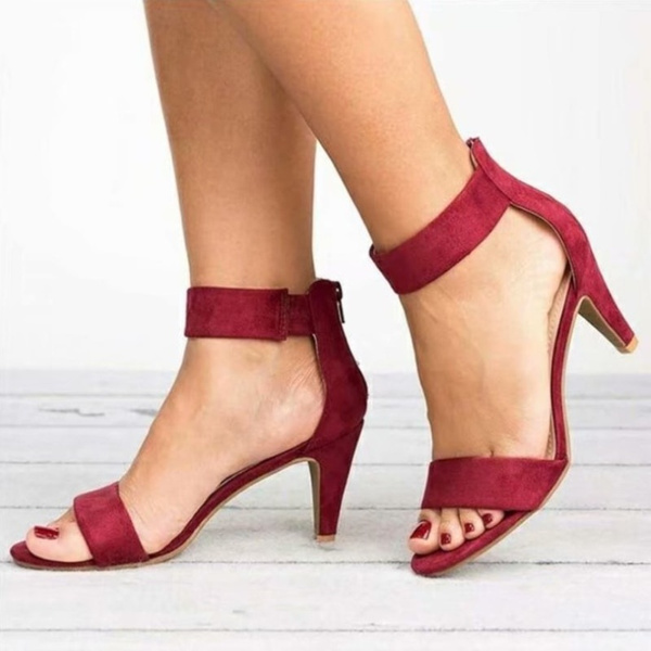 5cm heel sandals