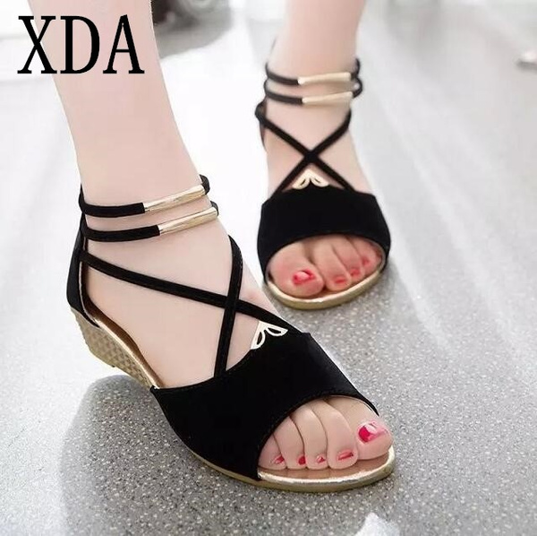 ladies simple sandal