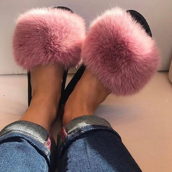 sandals fluffy