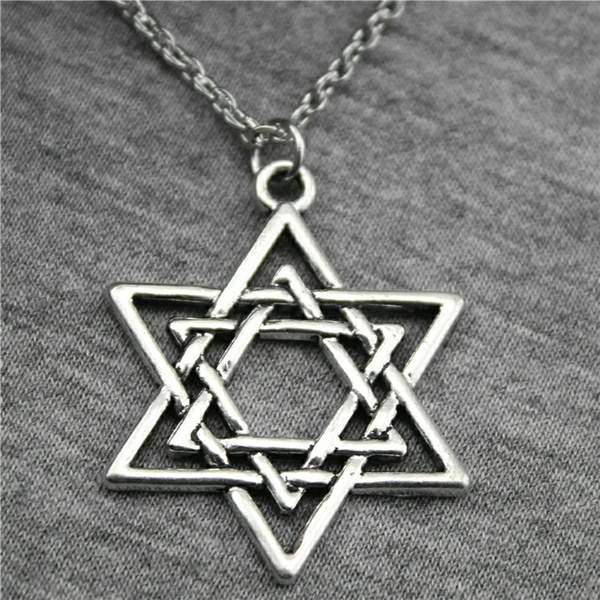 David Pendant Chain Necklace 