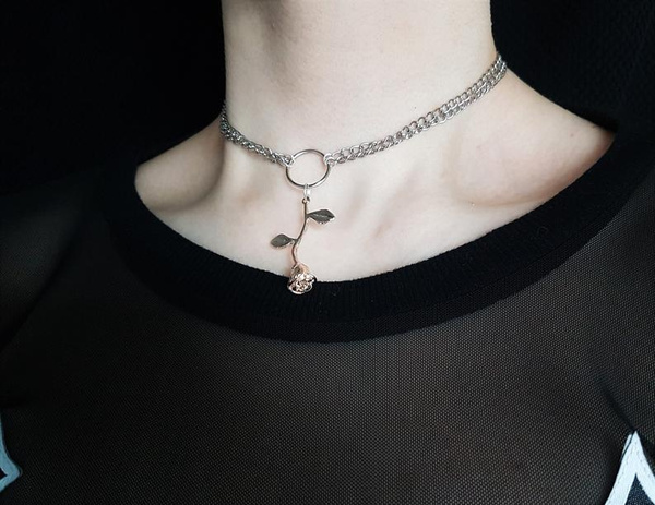 Grunge choker sale