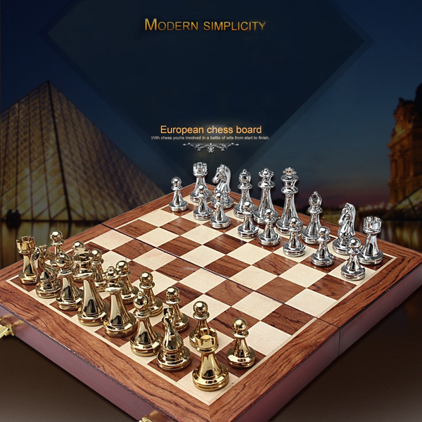 Projects - Modern chess board and set