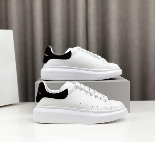 platform wedding trainers