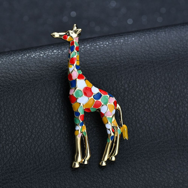 giraffe brooch