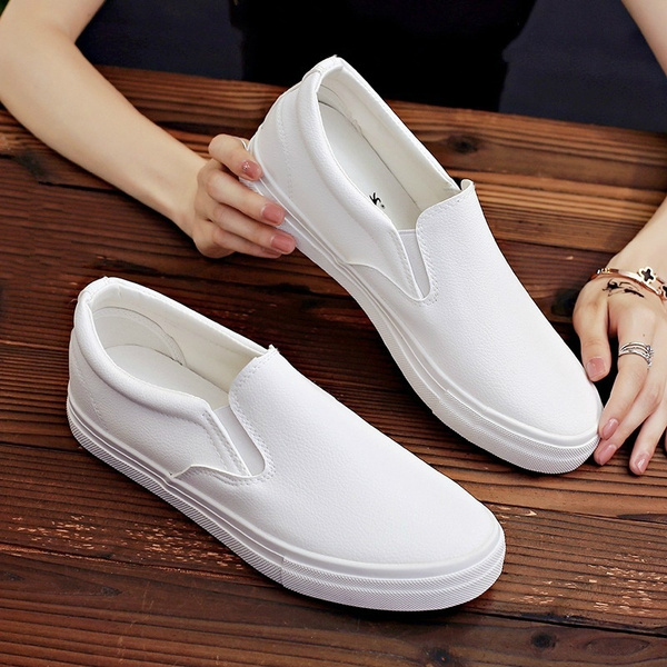 All white 2025 flat shoes