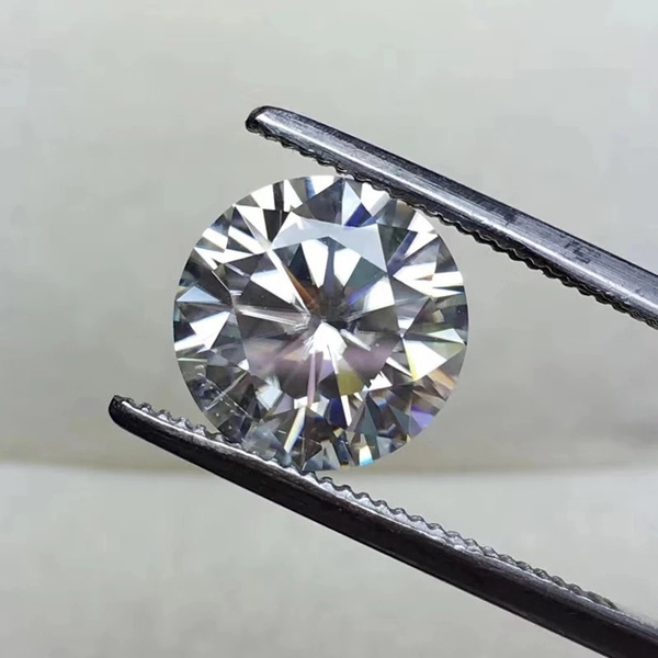 8mm moissanite hot sale to carat