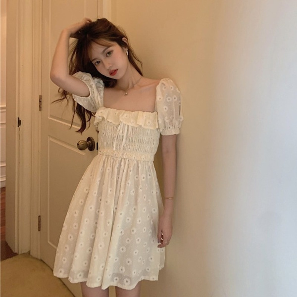 mini daisy dress