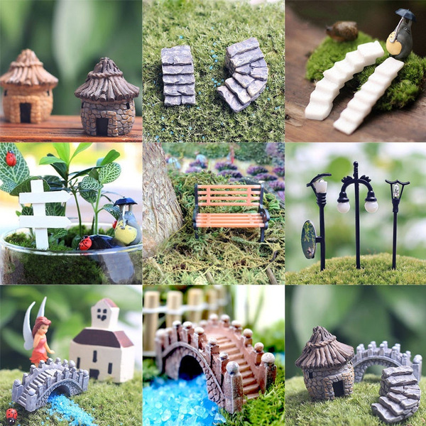 6 x 6 Inches Elcoho 10 Pieces Artificial Garden Grass Lawn Life-Like Fairy Artificial Grass Lawn Miniature Fairy Garden Ornament Dollhouse Decoration 