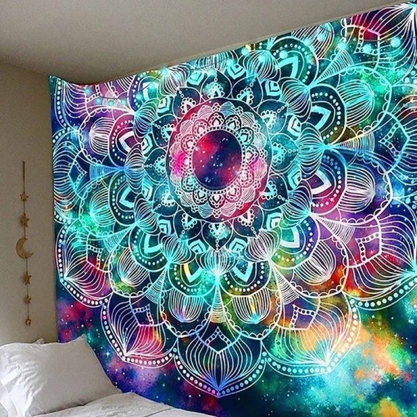 trippy wall decor