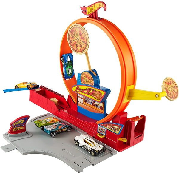 Hot Wheels Pizza City Track Set Wish