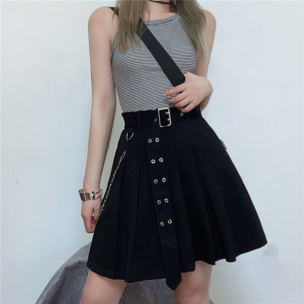 Women Pleated Skirt Gothic Punk Clubwear Chain Short Black Mini