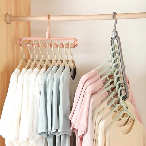 rotating magic hanger