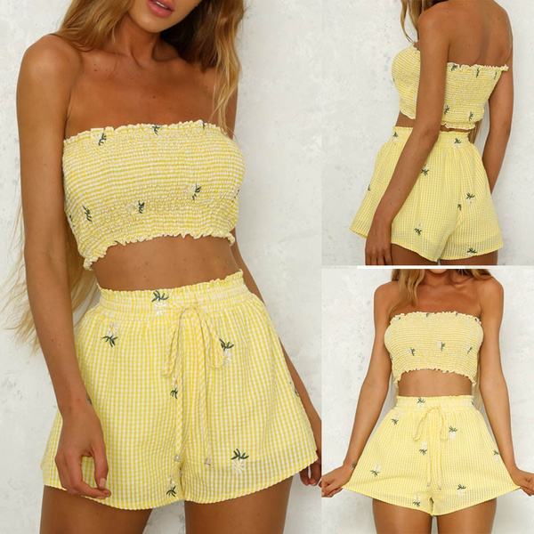 short jeans com jaqueta jeans