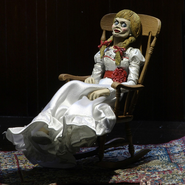 Figurine NECA Annabelle 18 Cm – Collection Horreur, Film Annabelle Comes Home, Neuve Sous Blister