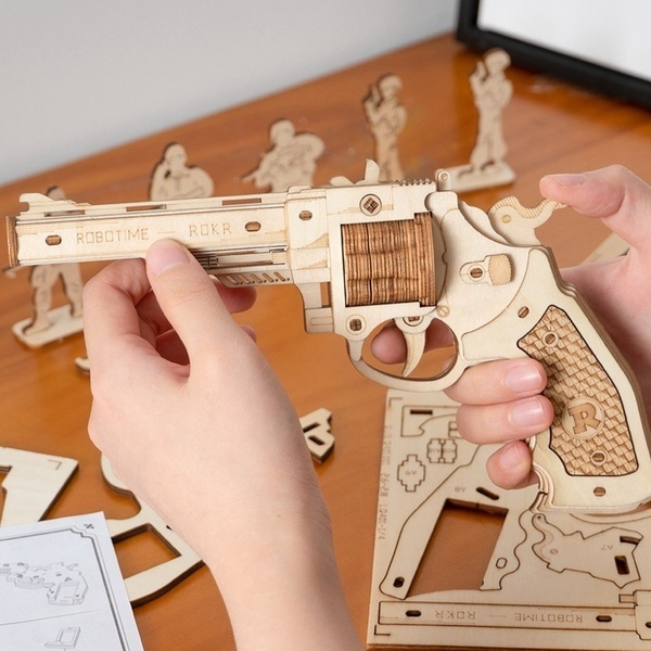 Robotime 102pcs DIY 3D Revolver with Rubber Band Bullet Wooden Gun Toy Gift for Children Adult