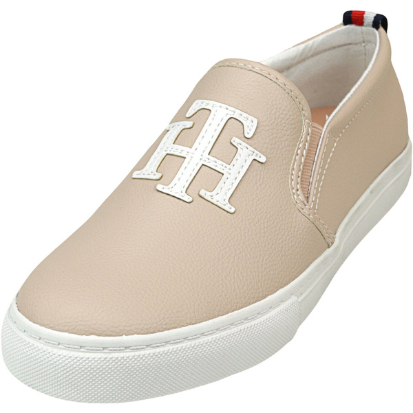 tommy hilfiger women's lucey sneaker