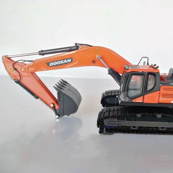 DOOSAN 1/50 Diecast DX380LC-9C Hydraulic Excavator Engineering Model Toys 