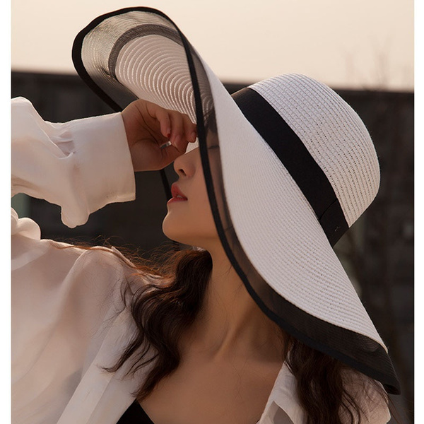 Hepburn Vintage Design womens beach hat - Black