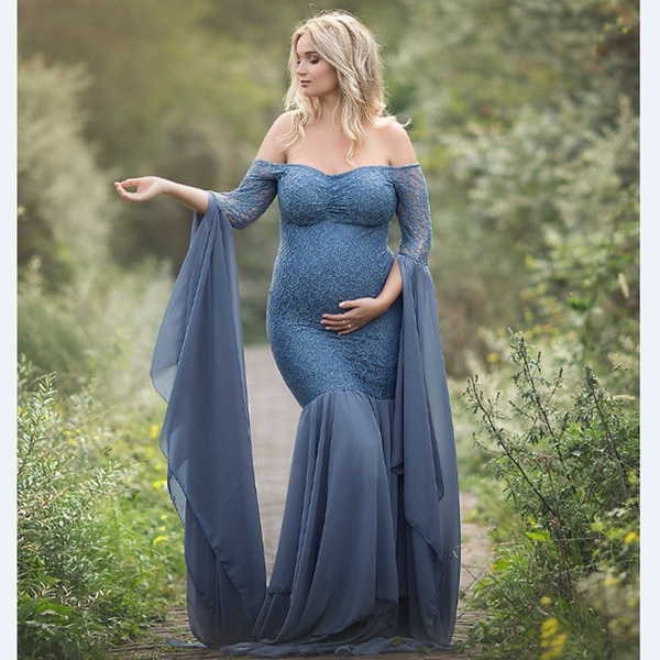 40 Winter Maternity Dresses for Bundling a Baby Bump | Vogue