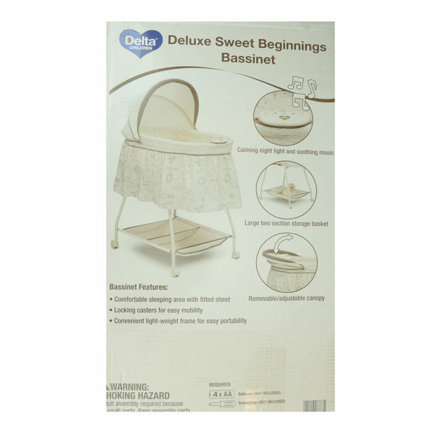 Delta children deluxe sweet beginnings clearance bassinet