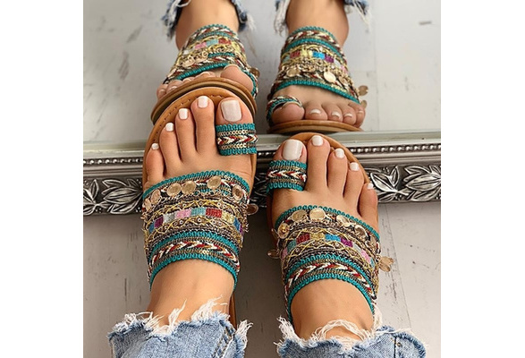 boho style toe ring sandals