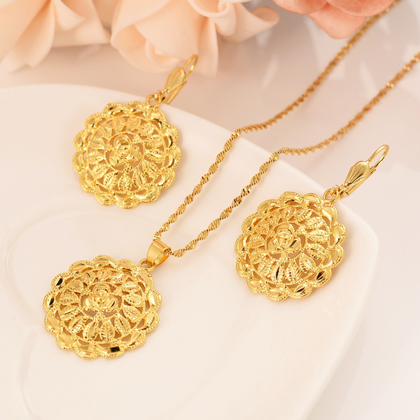 Gold Color Africa Birthday Party Party Dubai Sun Flower Pendant Heart Chain  Necklaces Wife Jewelry For Women Men